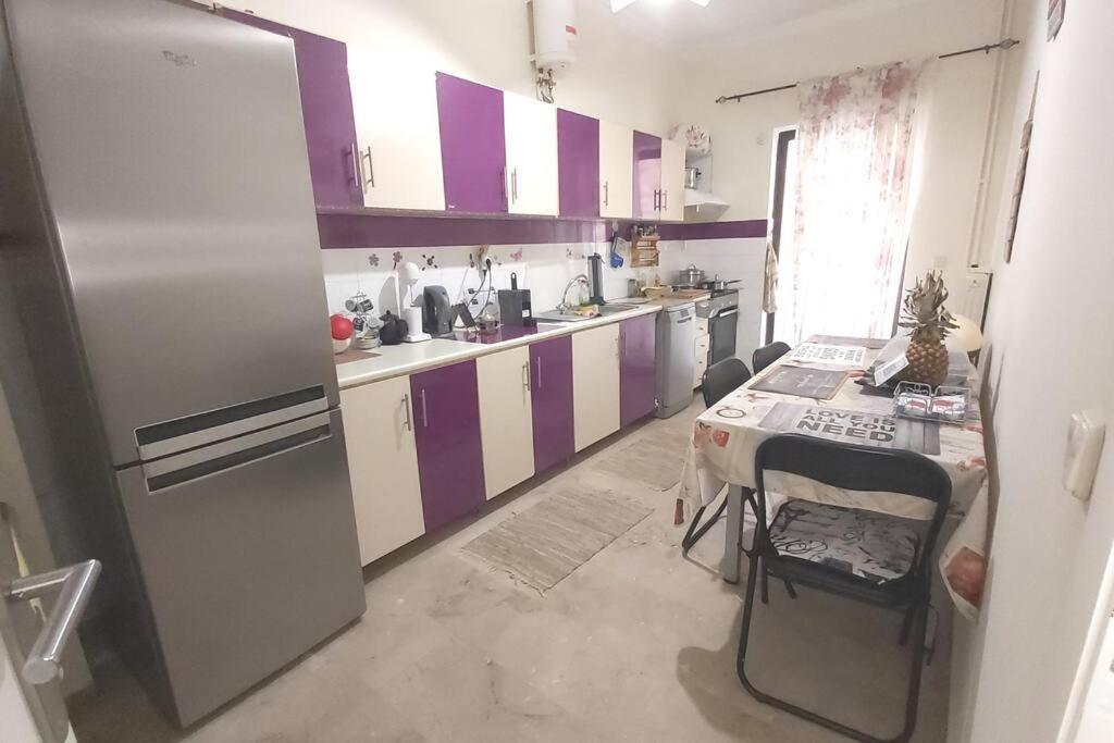 Theano'S Cozy & Quiet Lux Central Flat - Wifi & Full Amenities Patras Esterno foto