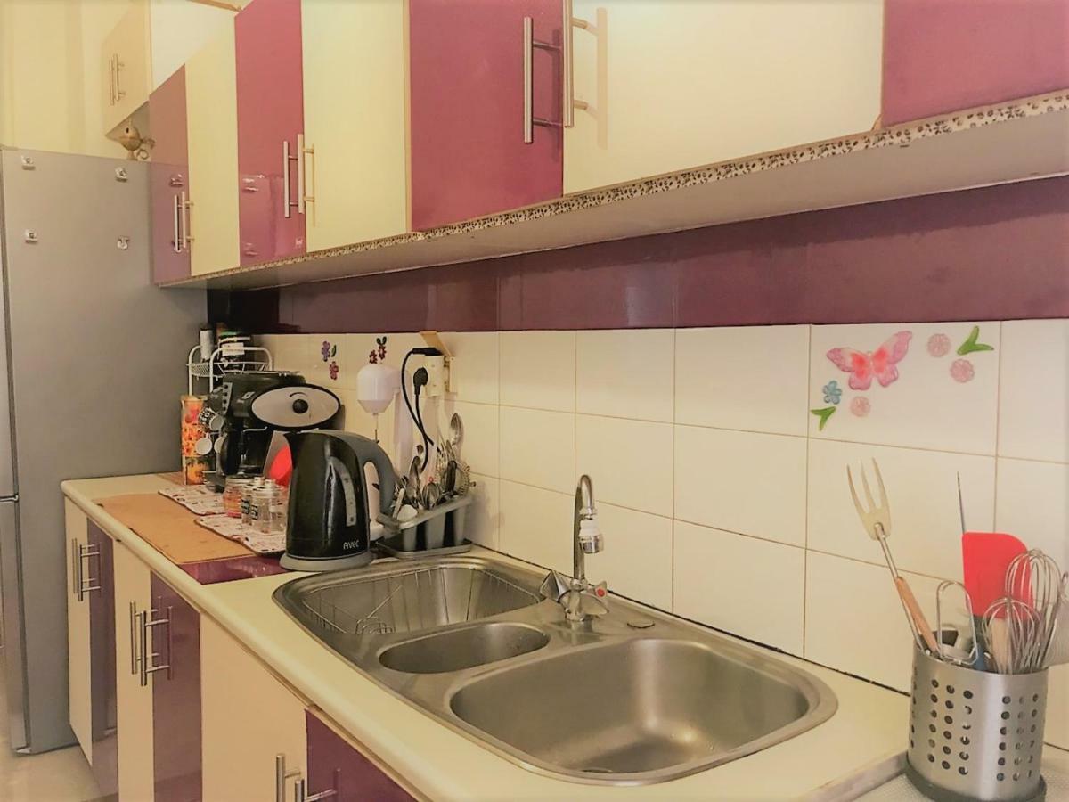 Theano'S Cozy & Quiet Lux Central Flat - Wifi & Full Amenities Patras Esterno foto